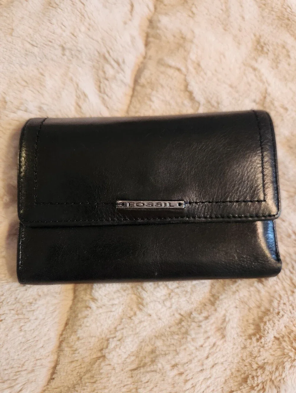 Fossil Black Leather Wallet, Card Slots Cash Coin Holder EUC